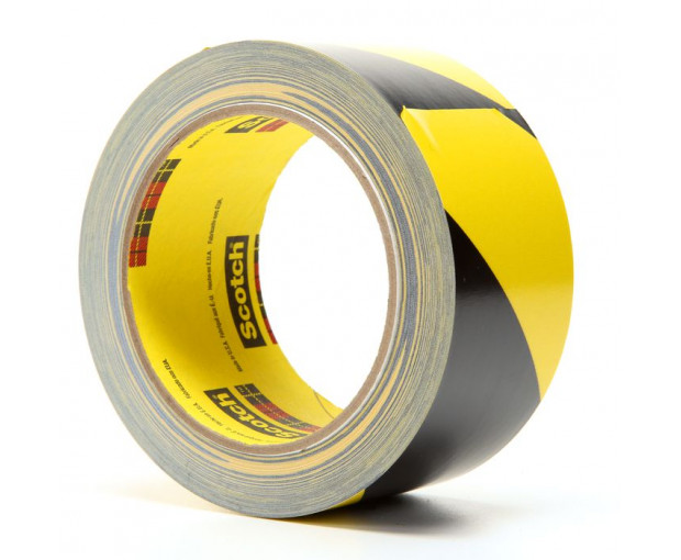 Маркираща лента за под 3M™ 5702 жълто/черна  50 mm х 33 m