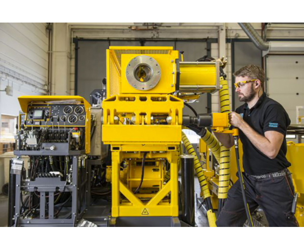Atlas Copco LMS88 GIR38 Пневматичен Ударен Гайковерт 1000-10000 Nm