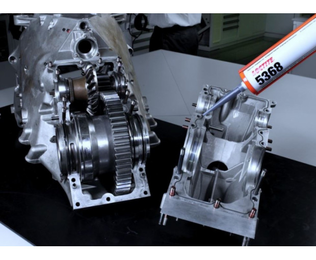 Силиконов уплътнител Loctite SI 5368, черен - 310 ml