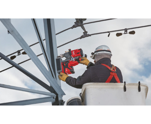 Акумулаторна магнитна бормашина Milwaukee, M18FMDP-502C
