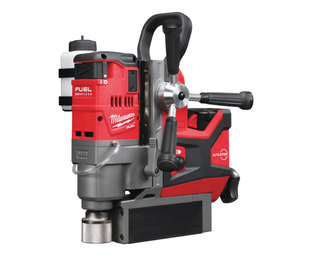 Акумулаторна магнитна бормашина Milwaukee, M18FMDP-502C
