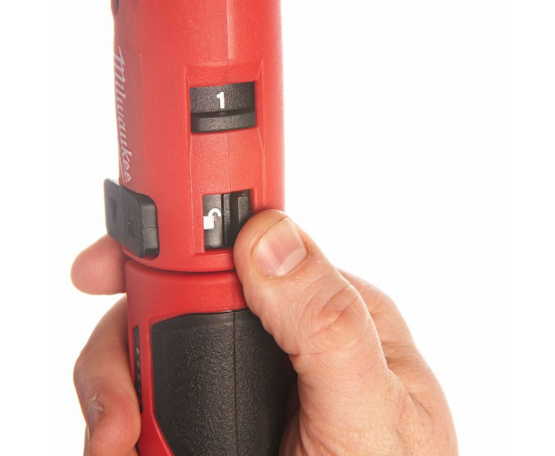 Акумулаторна отвертка Milwaukee, M4D-202B