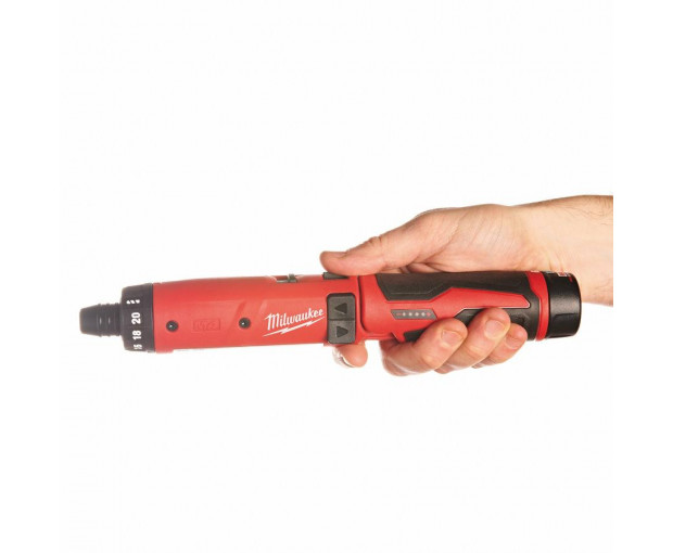 Акумулаторна отвертка Milwaukee, M4D-202B