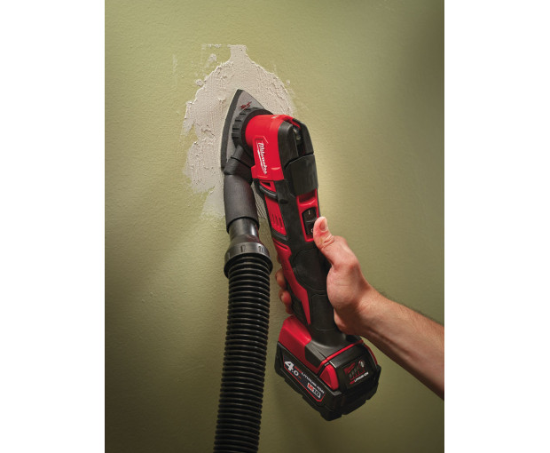 Акумулаторна осцилираща машина Milwaukee, M18BMT-421C