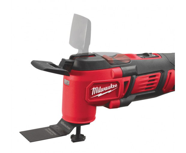 Акумулаторна осцилираща машина Milwaukee, M18BMT-421C