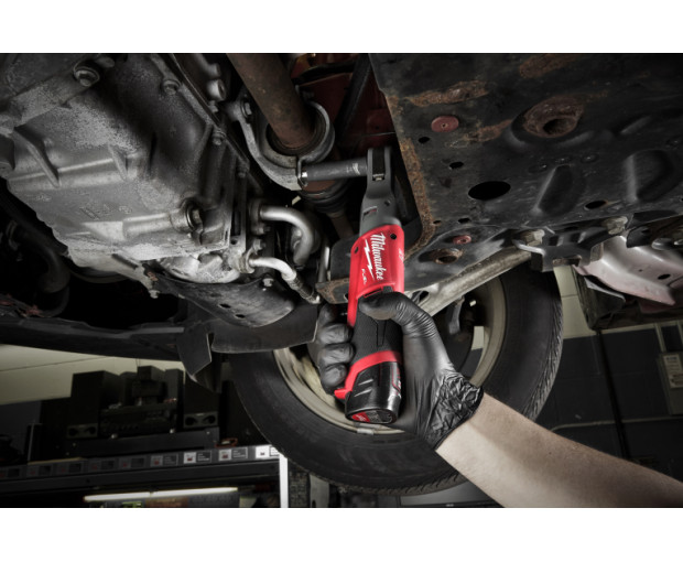 Акумулаторна тресчотка Milwaukee, M12FIR38-201B
