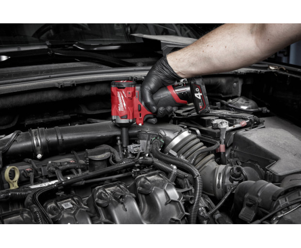 Акумулаторен гайковерт Milwaukee, M12FIW38-422X