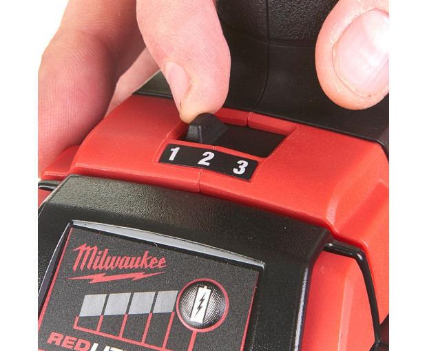 Акумулаторен ударен винтоверт Milwaukee, M18BLID2-502X