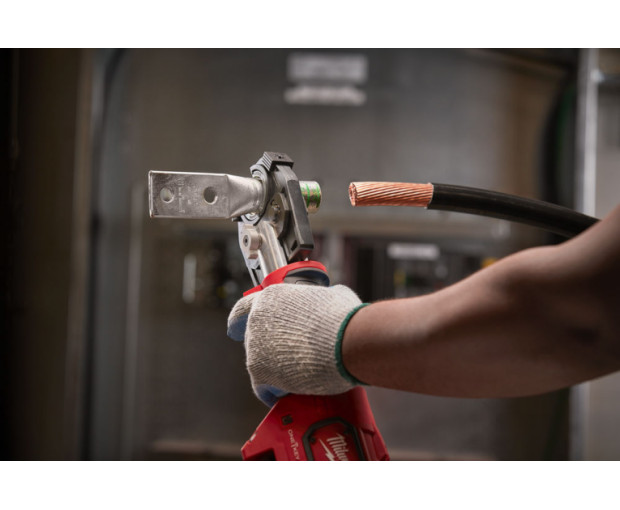 Машина за кримпване на кабели Milwaukee, M18HCCT-201C