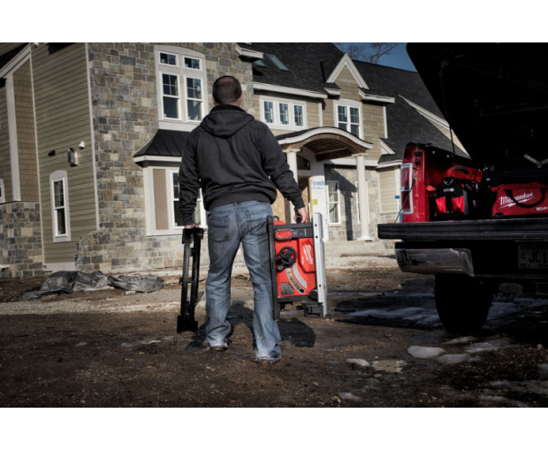 Акумулаторен настолен циркуляр Milwaukee, M18FTS210-121B