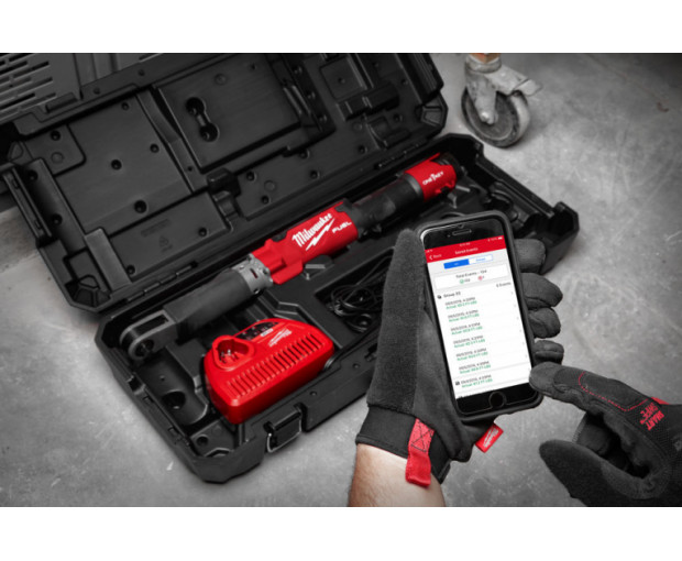 Акумулаторен динамометричен ключ Milwaukee, M12ONEFTR12-201C