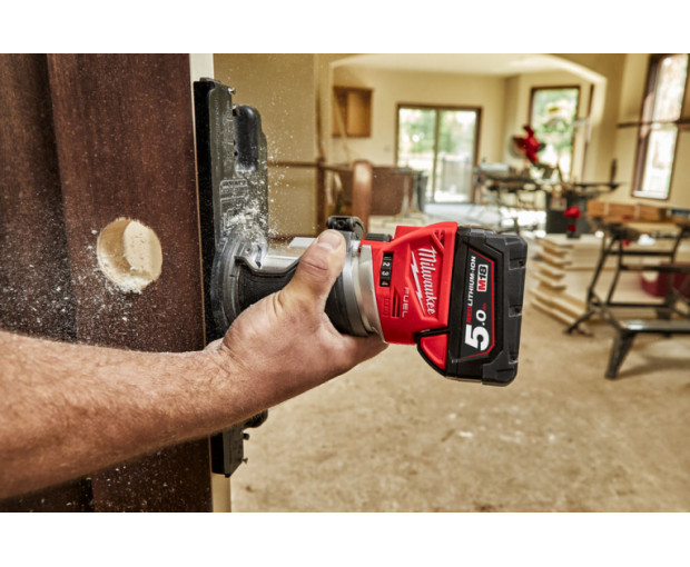 Акумулаторна челна фреза Milwaukee, M18FTR-0X