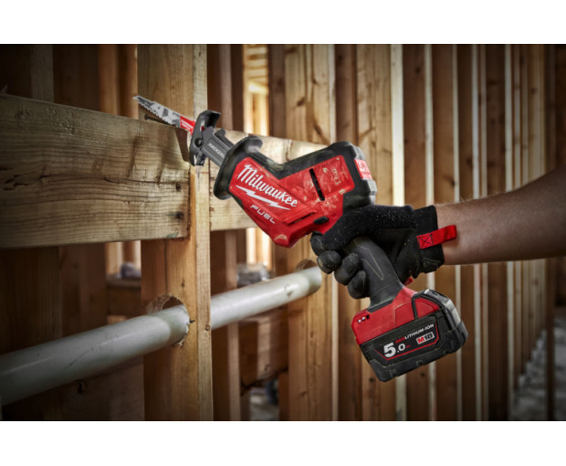 Акумулаторен саблен трион Milwaukee, M18FHZ-502X