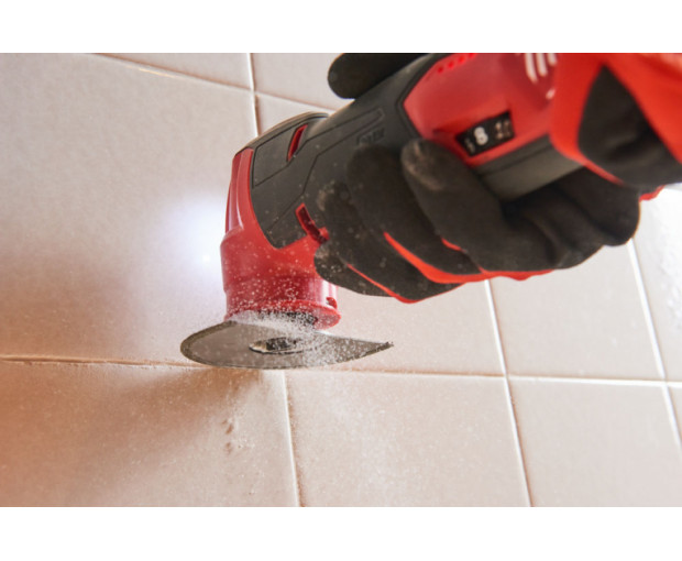 Акумулаторна осцилираща машина Milwaukee, M12FMT-422X