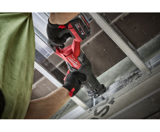 Акумулаторен саблен трион Milwaukee, M18FSZ-502X