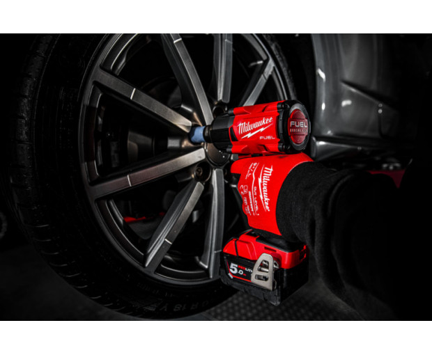 Акумулаторен гайковерт Milwaukee, M18FMTIW2F12-0X