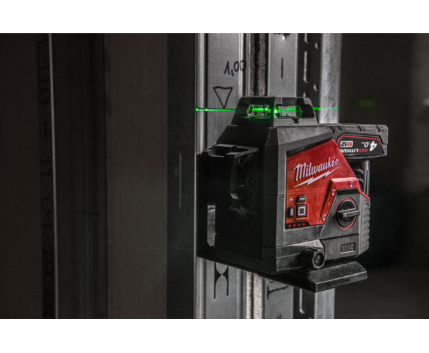 Акумулаторен линеен лазерен нивелир Milwaukee, M123PL-401C