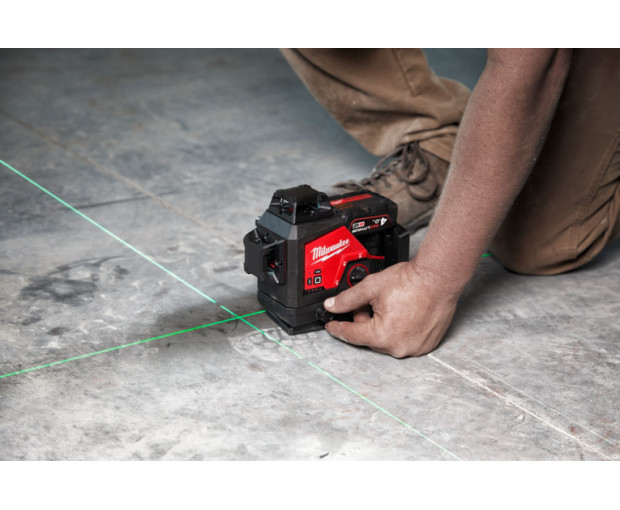 Акумулаторен линеен лазерен нивелир Milwaukee, M123PL-401C