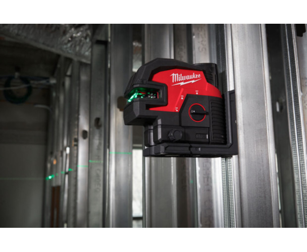 Линеен лазерен нивелир в 4 равнини, зелен Milwaukee M12CLL4P-0C, 4933479202