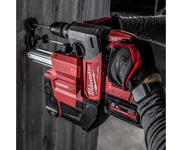 Акумулаторен перфоратор Milwaukee M18ONEFHXDEL-552C SDS 26MM