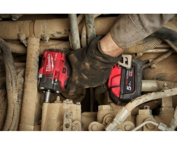 Акумулаторен гайковерт 1/2",339 Nm Milwaukee M18FIW2F12-0