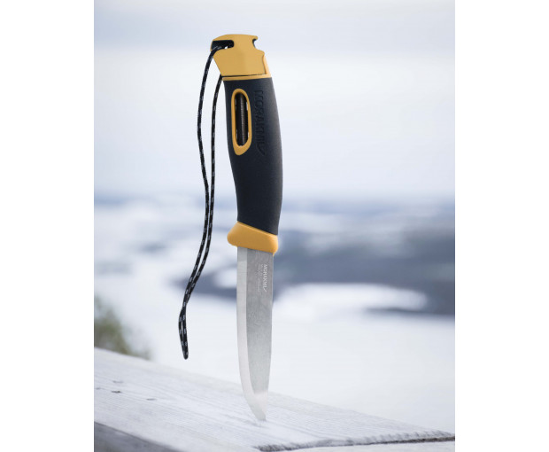 Нож MORAKNIV Companion Spark жълт със запалка в дръжката