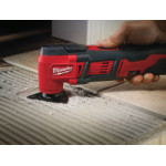 Акумулаторна осцилираща машина Milwaukee, M18BMT-421C