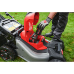 Самоходна акумулаторна косачка MILWAUKEE M18 F2LM46-802, 4933492011