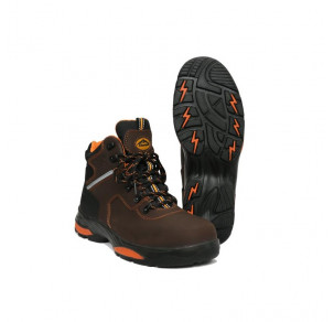 Обувки DND Talis модел CRAZY HORSE